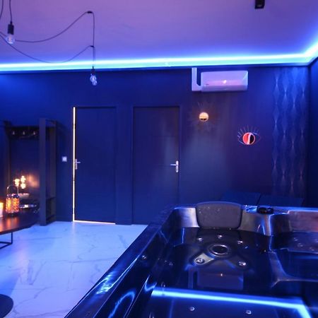 Suite Blue Jacuzzi Le Breuil  Eksteriør billede